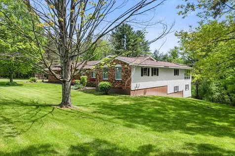34 Southshire Drive Bennington VT 05201