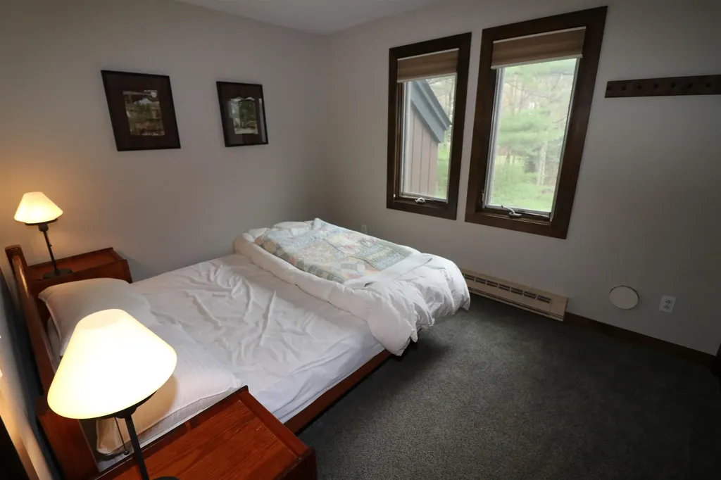 4610 Battleground Road Fayston VT 05673