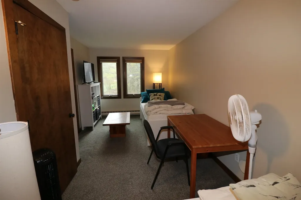 4610 Battleground Road Fayston VT 05673