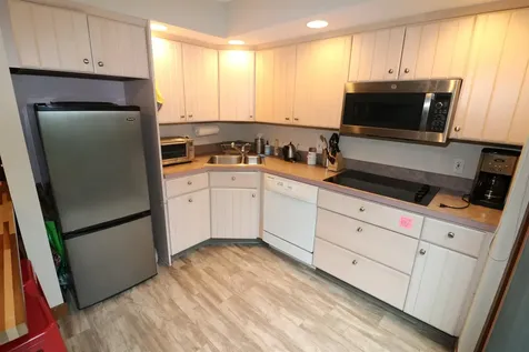 4610 Battleground Road Fayston VT 05673