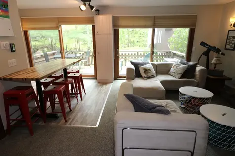 4610 Battleground Road Fayston VT 05673