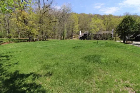 4610 Battleground Road Fayston VT 05673