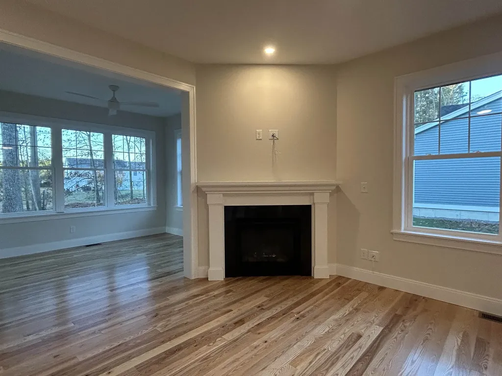 44 Summerwind Place Greenland NH 03840