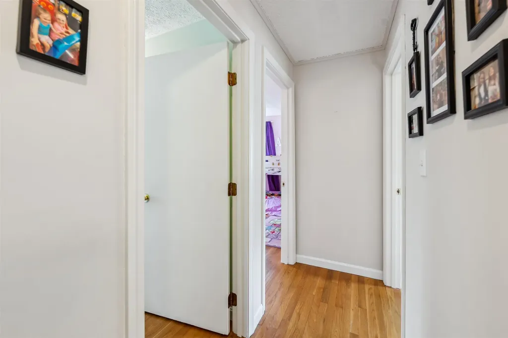 259 Brickett Road Manchester NH 03109