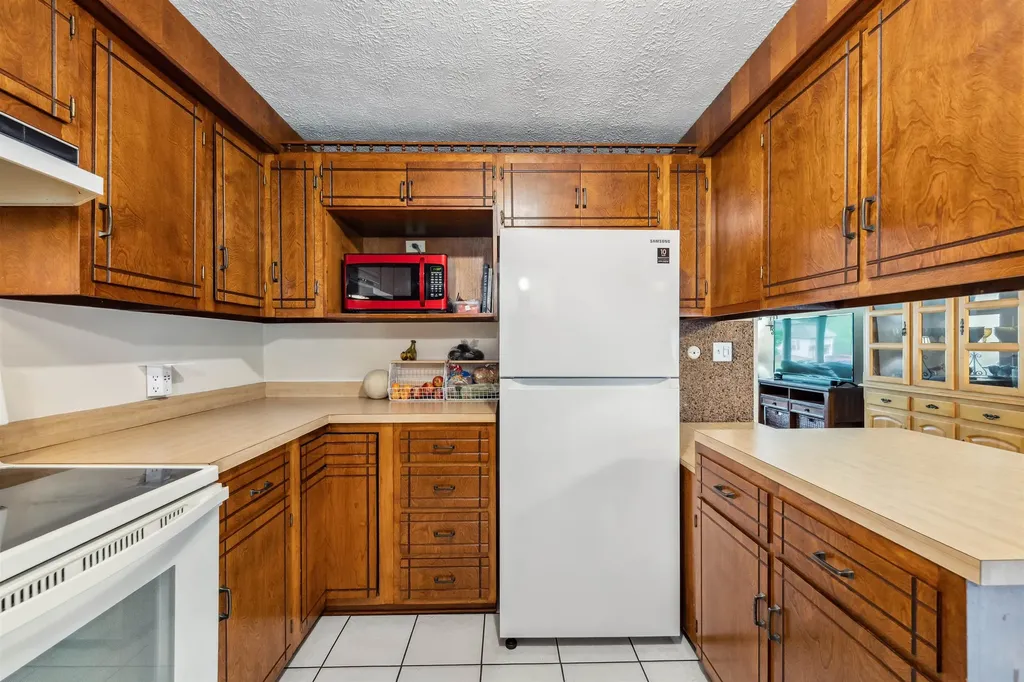 259 Brickett Road Manchester NH 03109