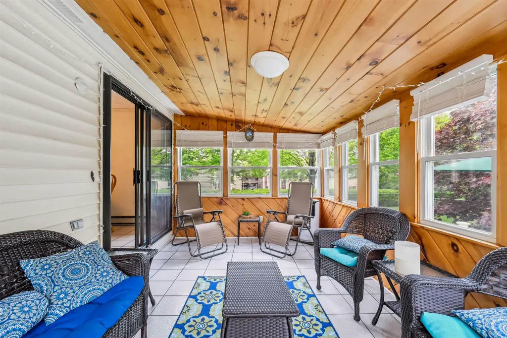 259 Brickett Road Manchester NH 03109