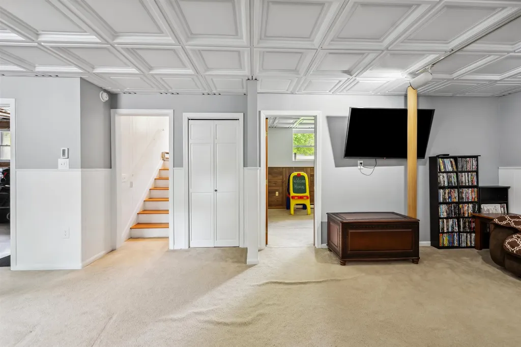 259 Brickett Road Manchester NH 03109