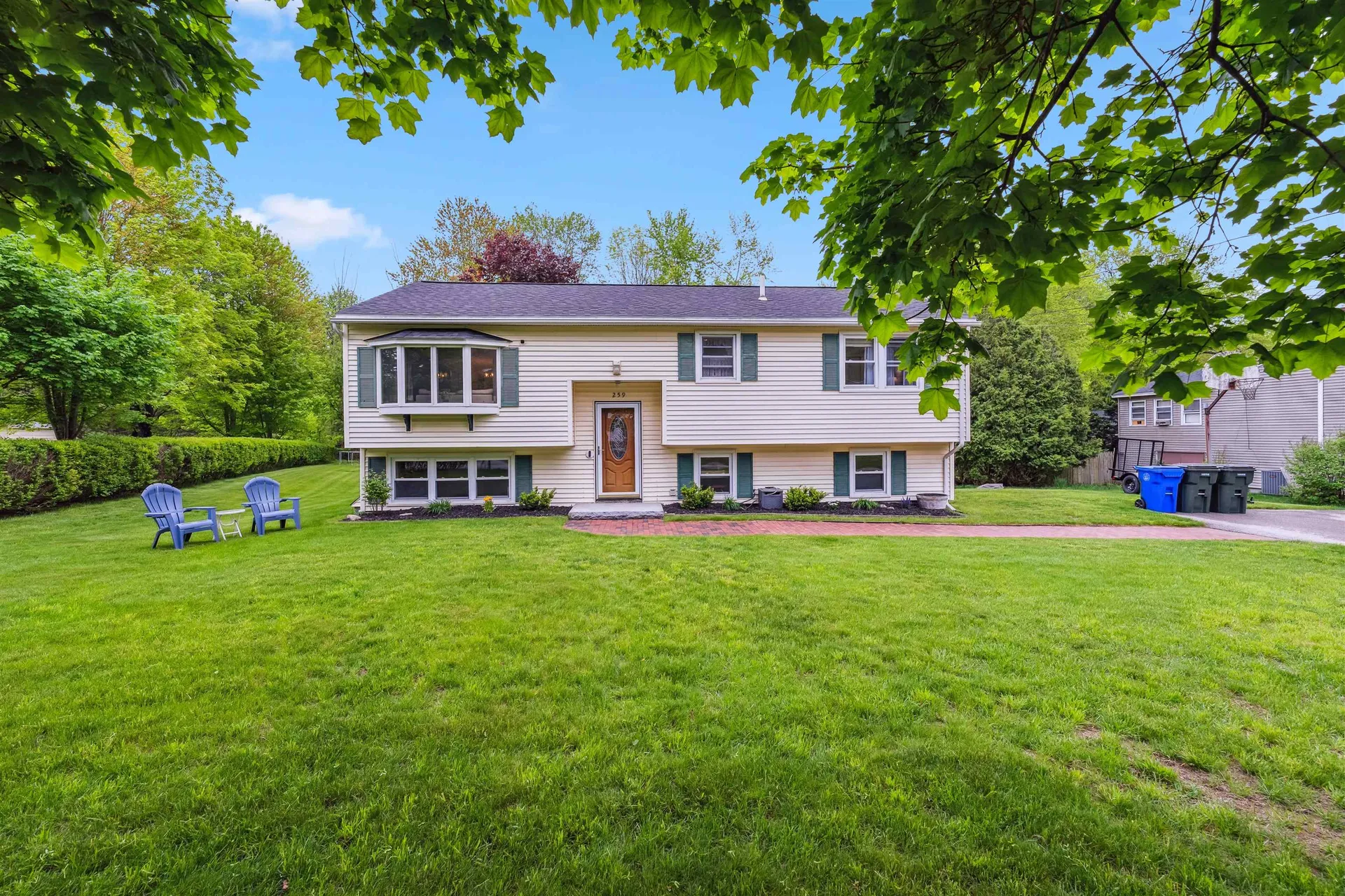 259 Brickett Road Manchester NH 03109