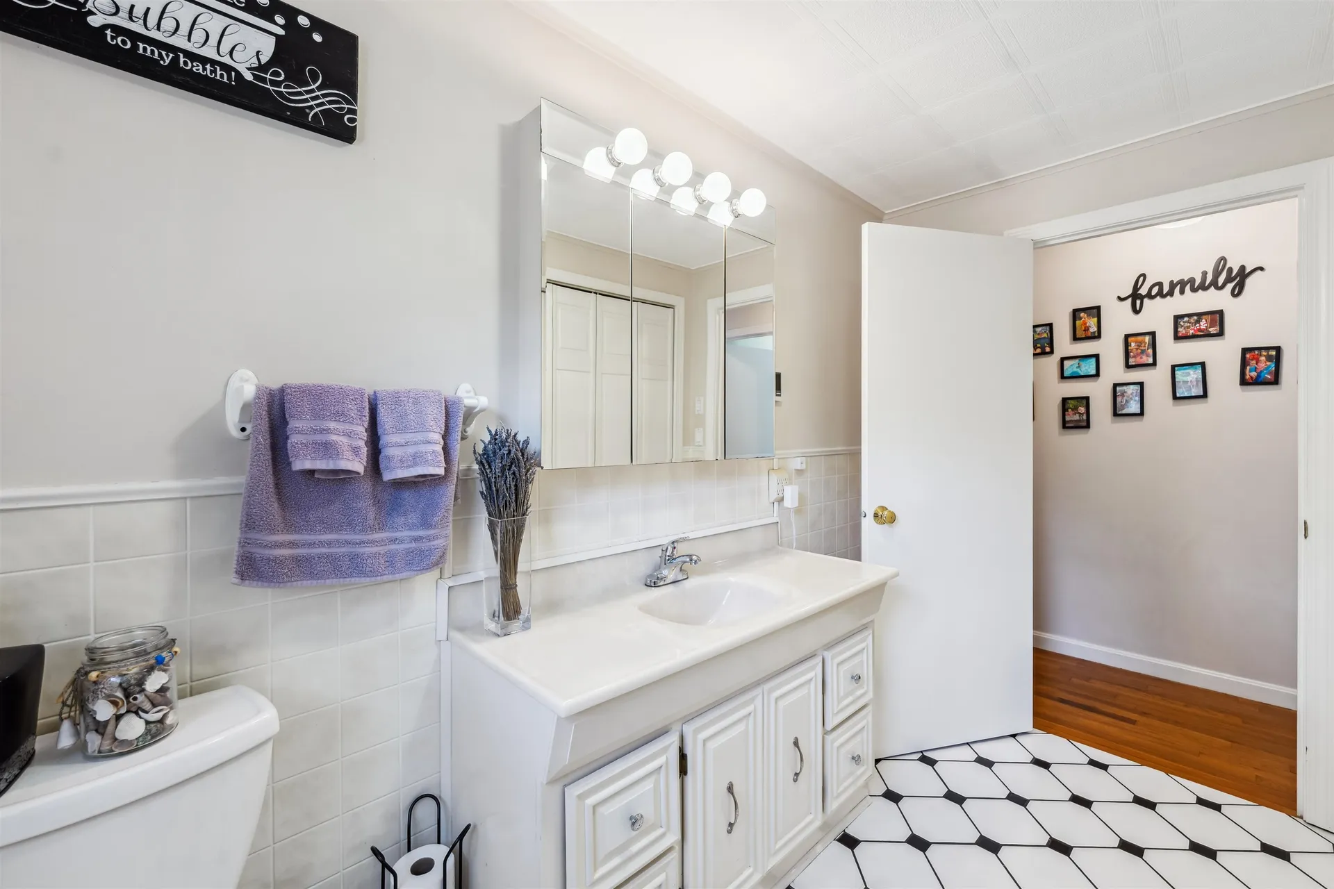 259 Brickett Road Manchester NH 03109