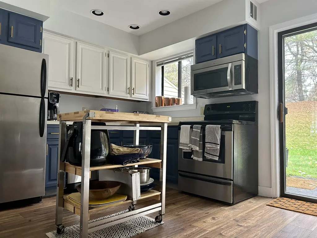 133 Colonial Drive Hartford VT 05001