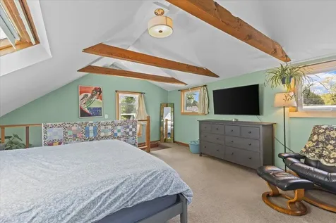 67 Proctor Avenue South Burlington VT 05403