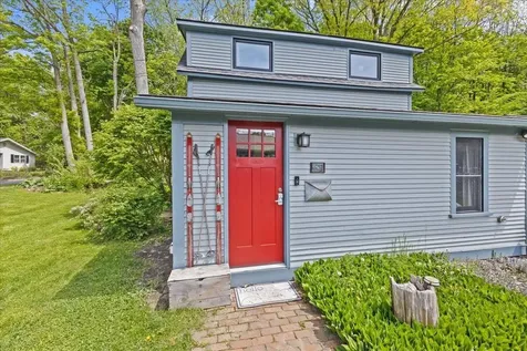 67 Proctor Avenue South Burlington VT 05403