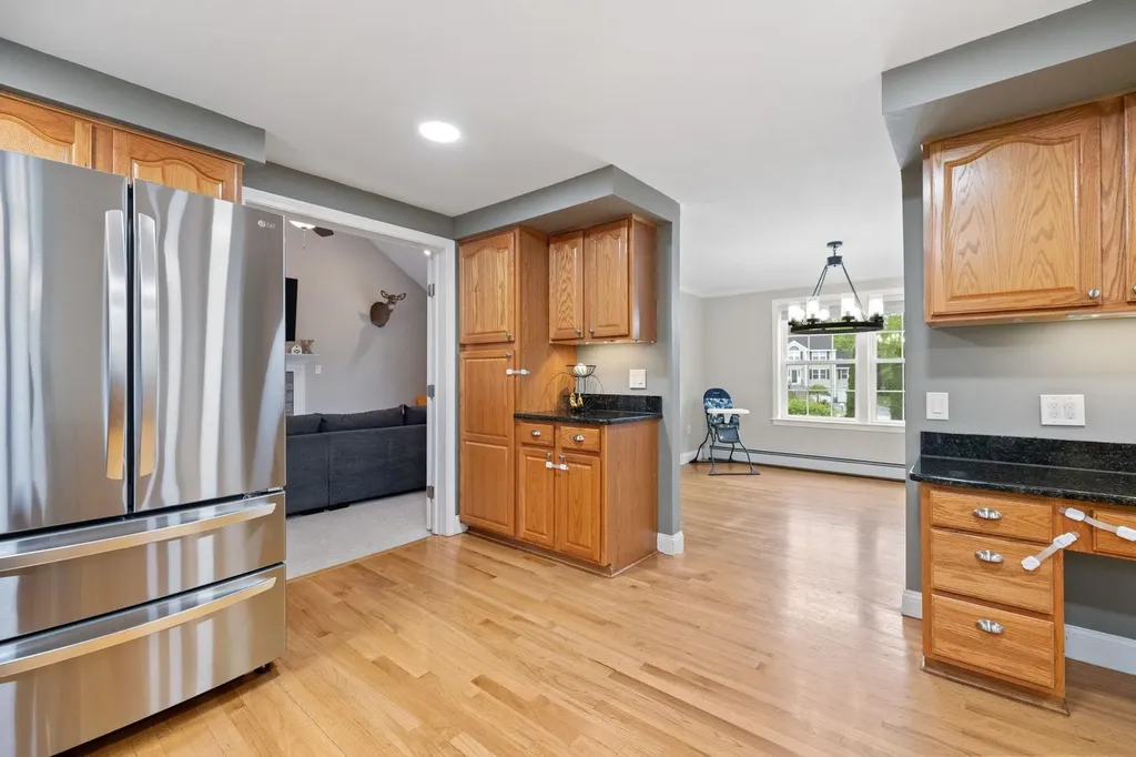 6 Aldrich Circle Merrimack NH 03054