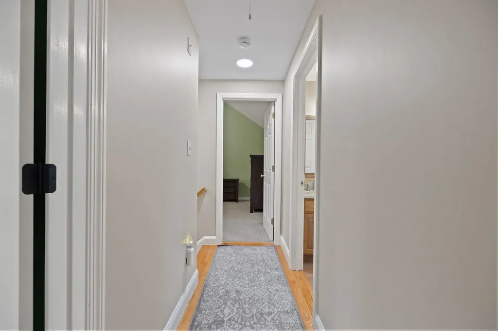 6 Aldrich Circle Merrimack NH 03054