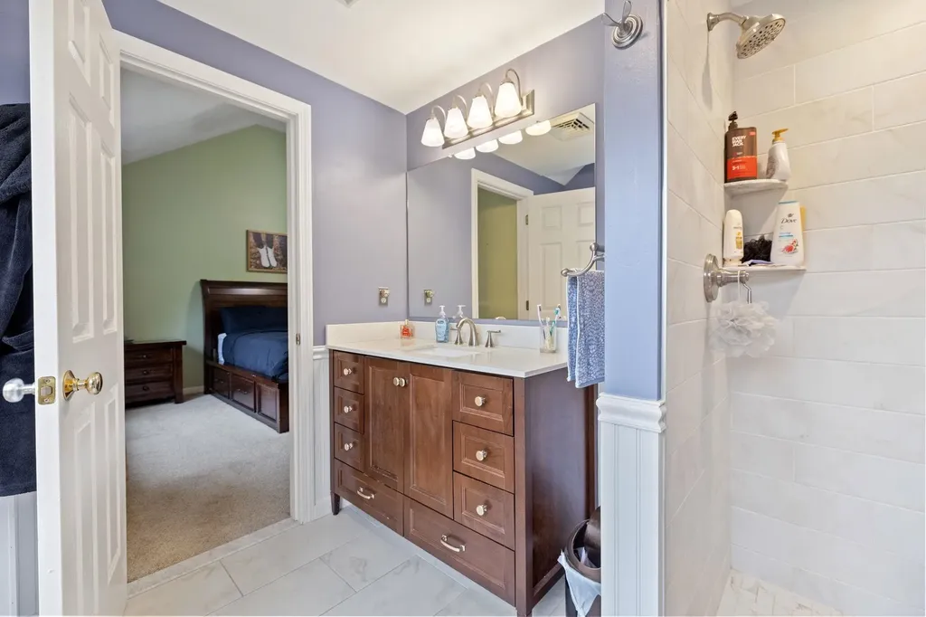 6 Aldrich Circle Merrimack NH 03054