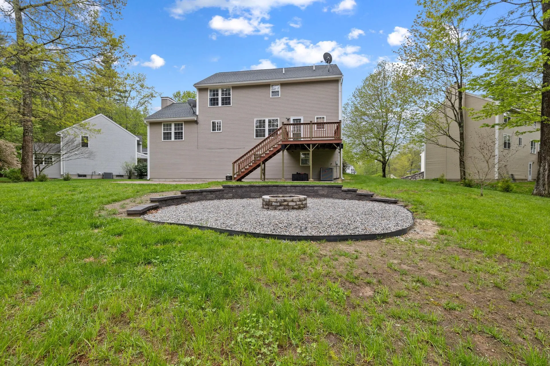 6 Aldrich Circle Merrimack NH 03054