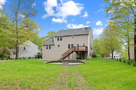6 Aldrich Circle Merrimack NH 03054