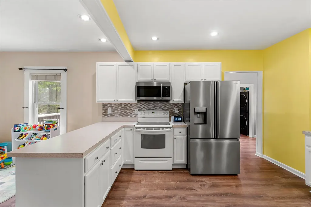 34 King Street Rochester NH 03867