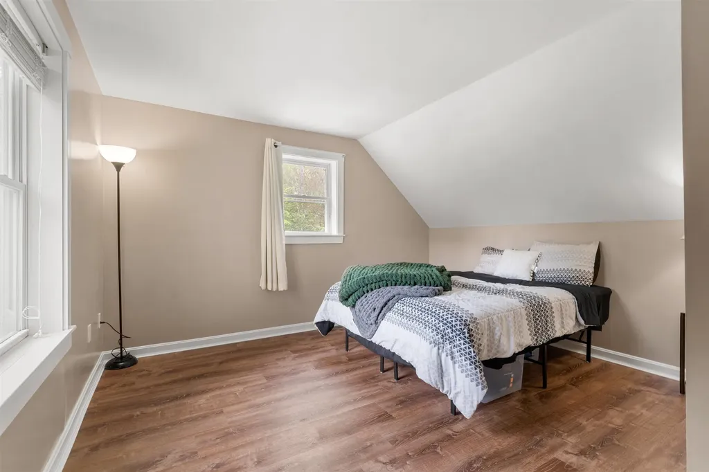 34 King Street Rochester NH 03867