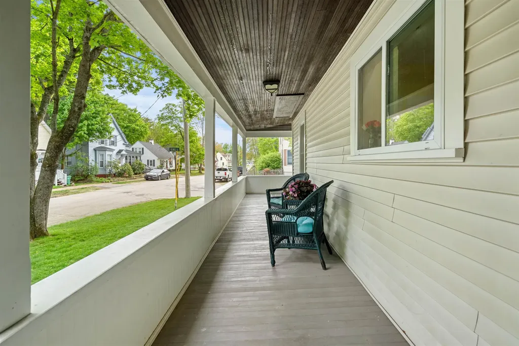 34 King Street Rochester NH 03867