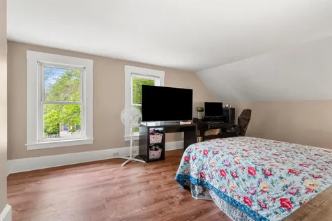 34 King Street Rochester NH 03867