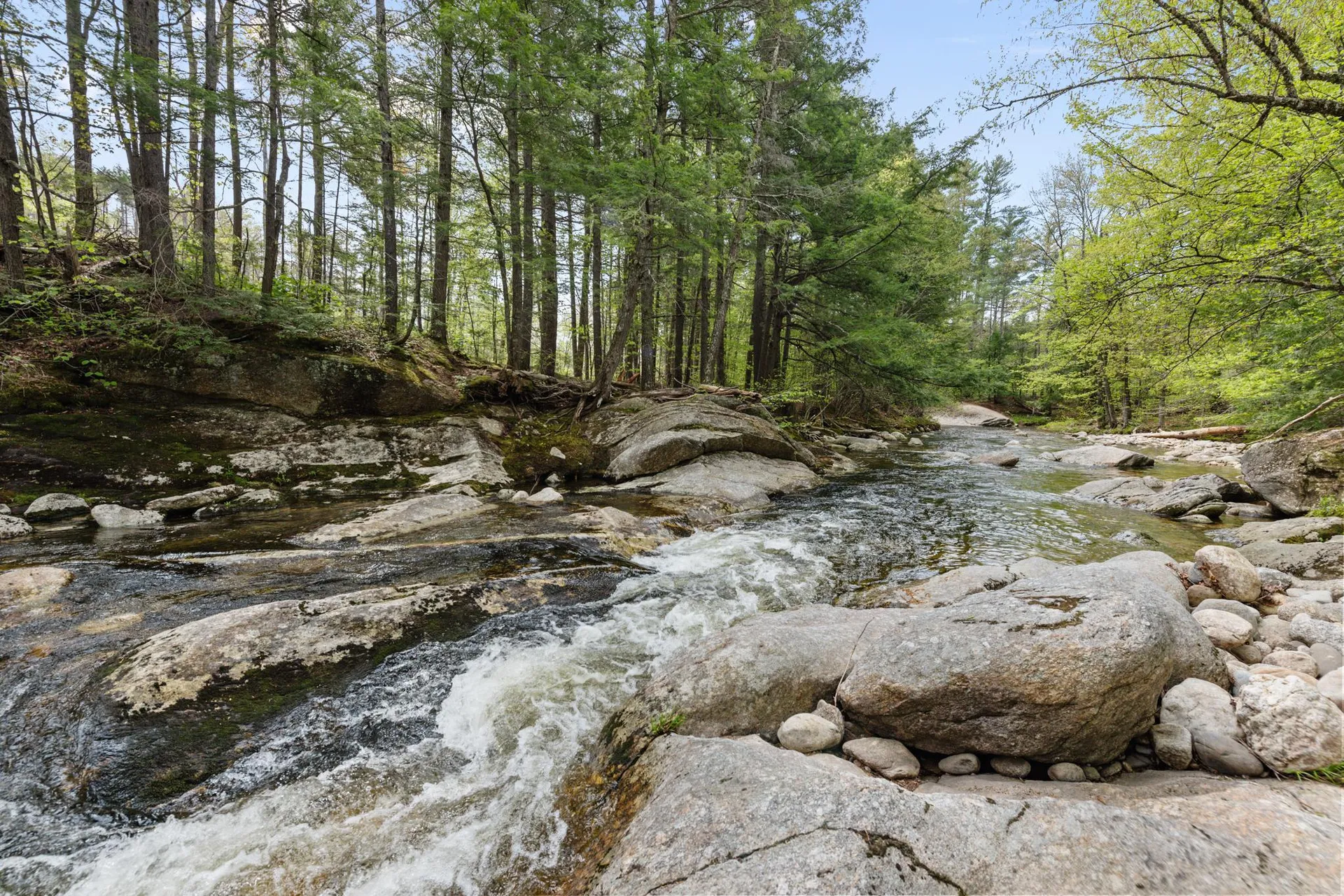 262 Welton Falls Road Alexandria NH 03222