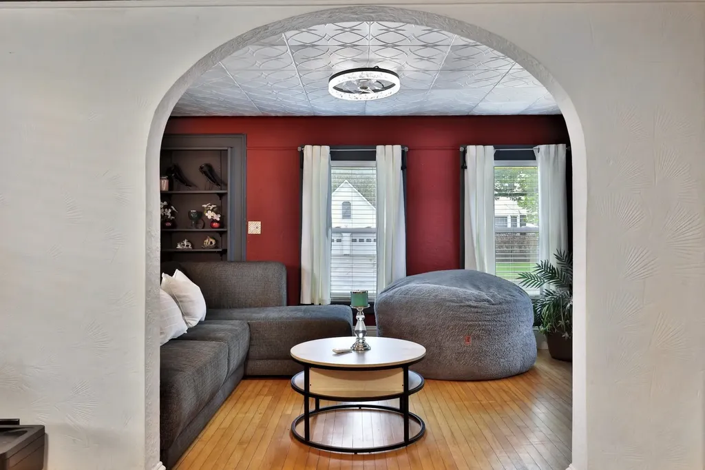 82 Forest Street Rutland City VT 05701