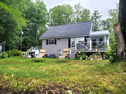 33 Moccasin Trail Hillsborough NH 03244
