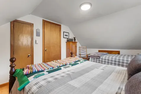 33 Moccasin Trail Hillsborough NH 03244
