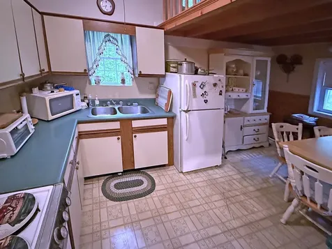 2 Youngs Road Ossipee NH 03864