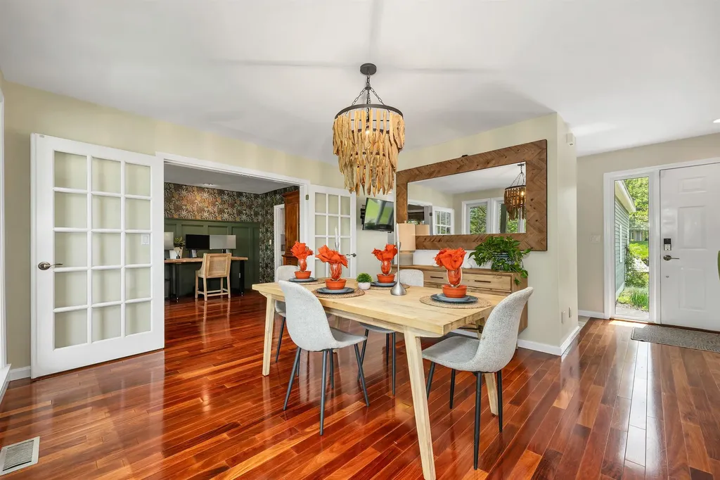 204 Chase Way Manchester NH 03104