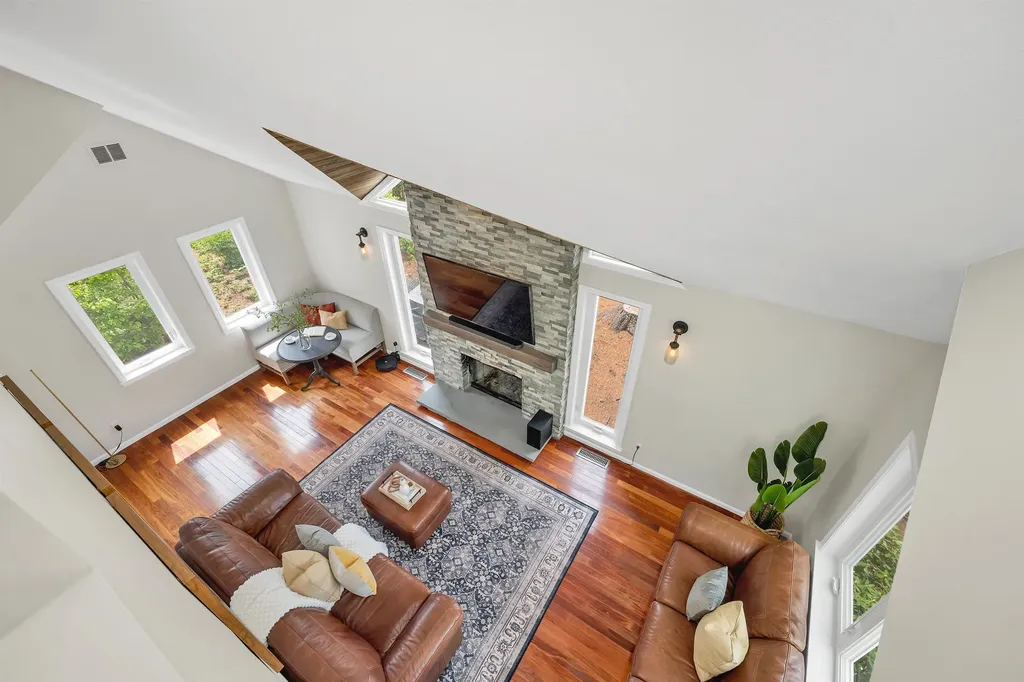 204 Chase Way Manchester NH 03104