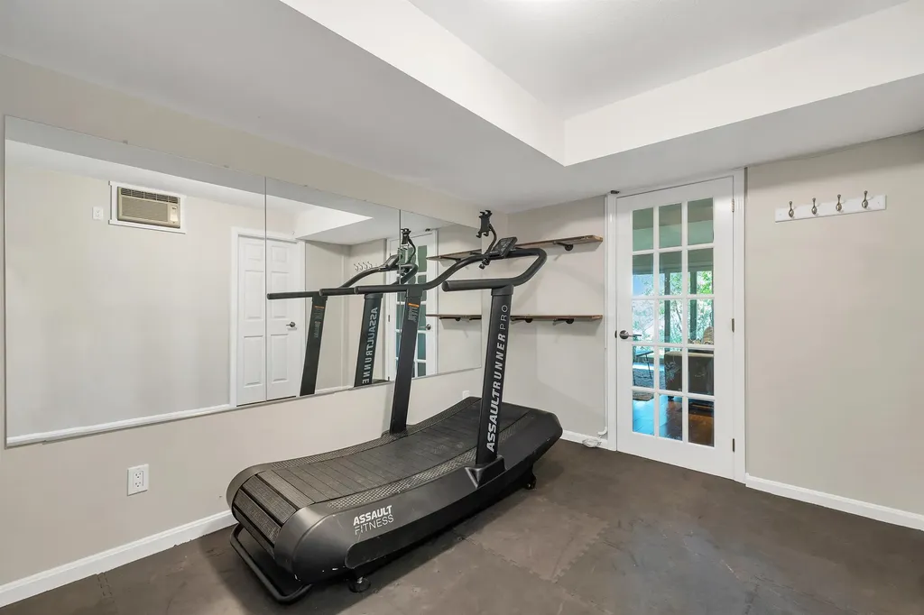 204 Chase Way Manchester NH 03104