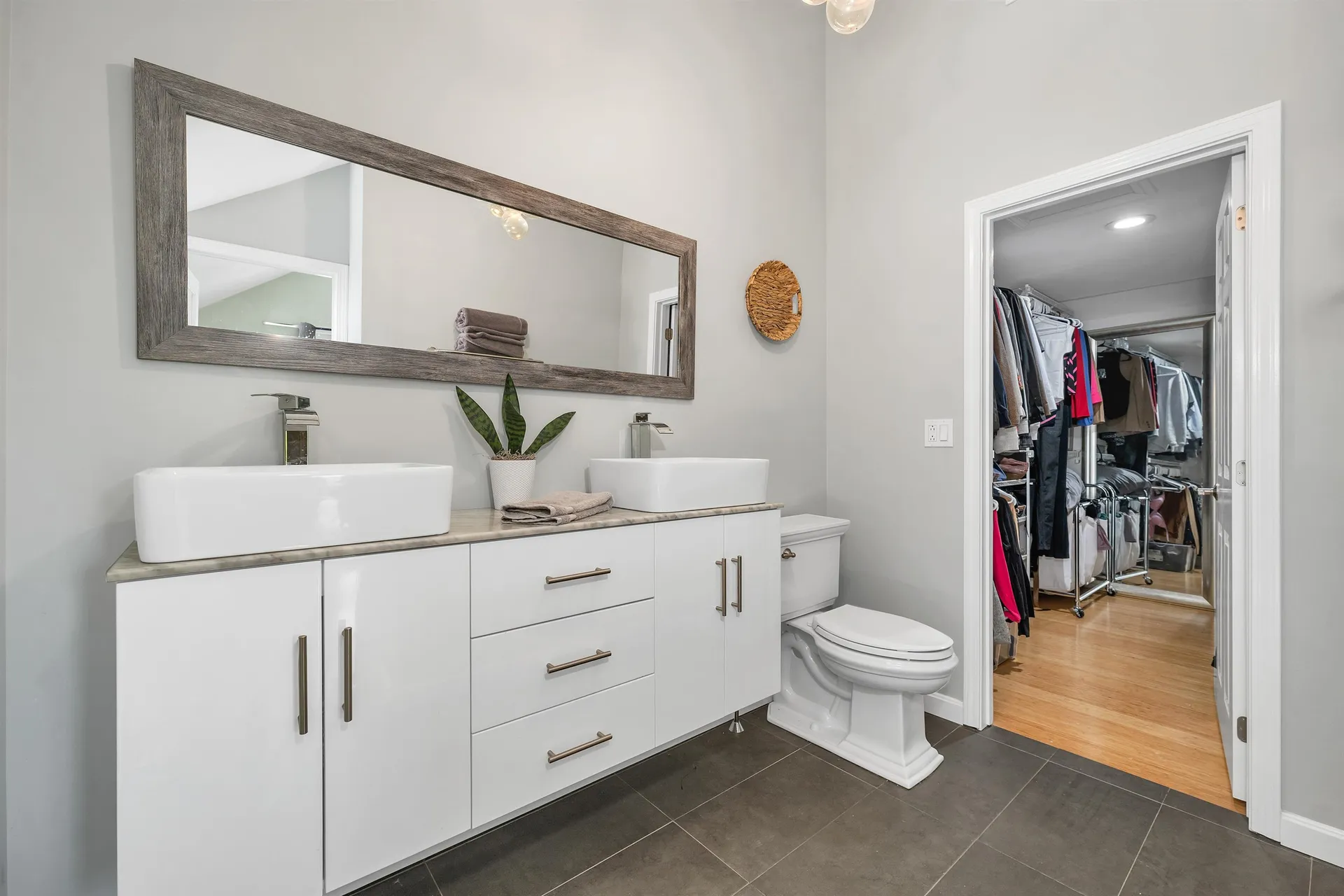 204 Chase Way Manchester NH 03104