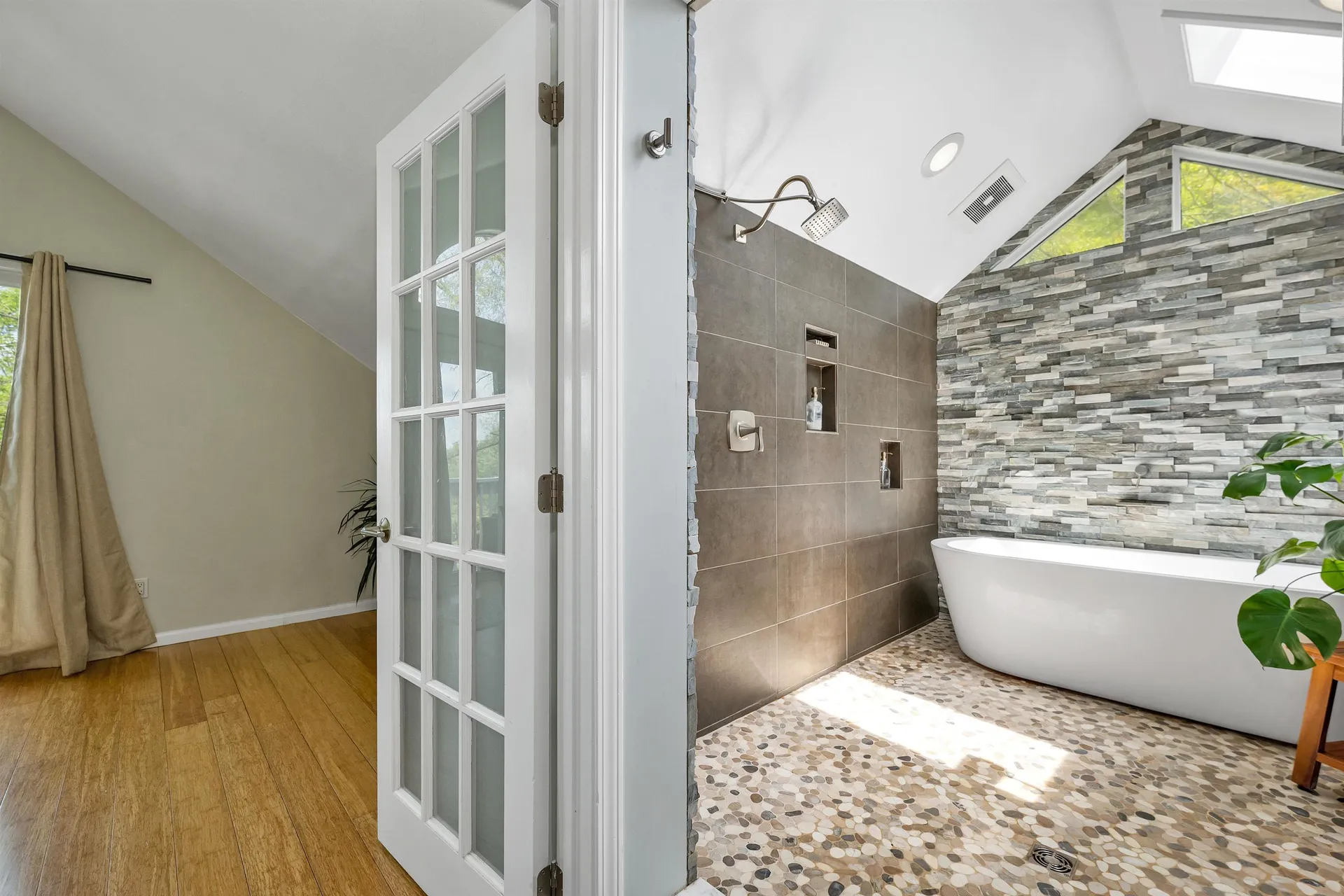 204 Chase Way Manchester NH 03104