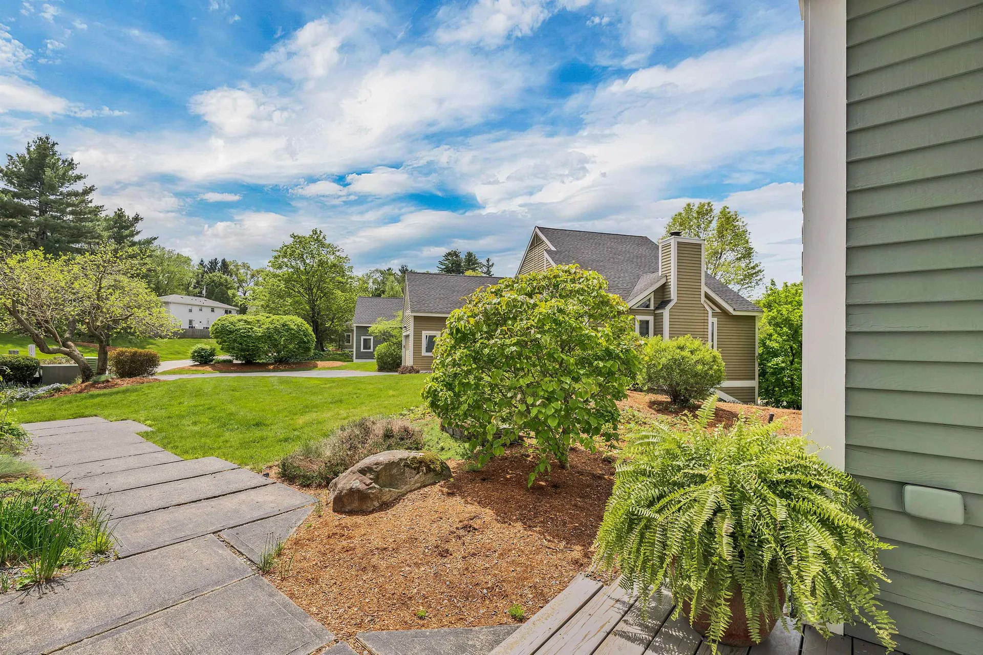 204 Chase Way Manchester NH 03104