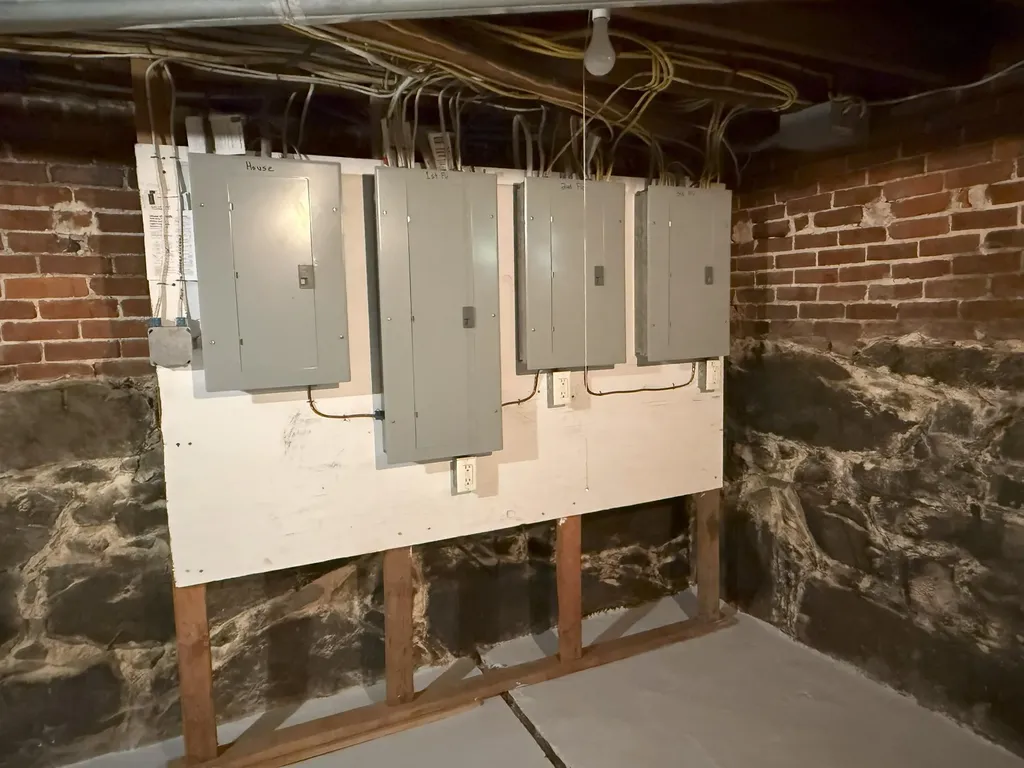 610 Rimmon Street Manchester NH 03102