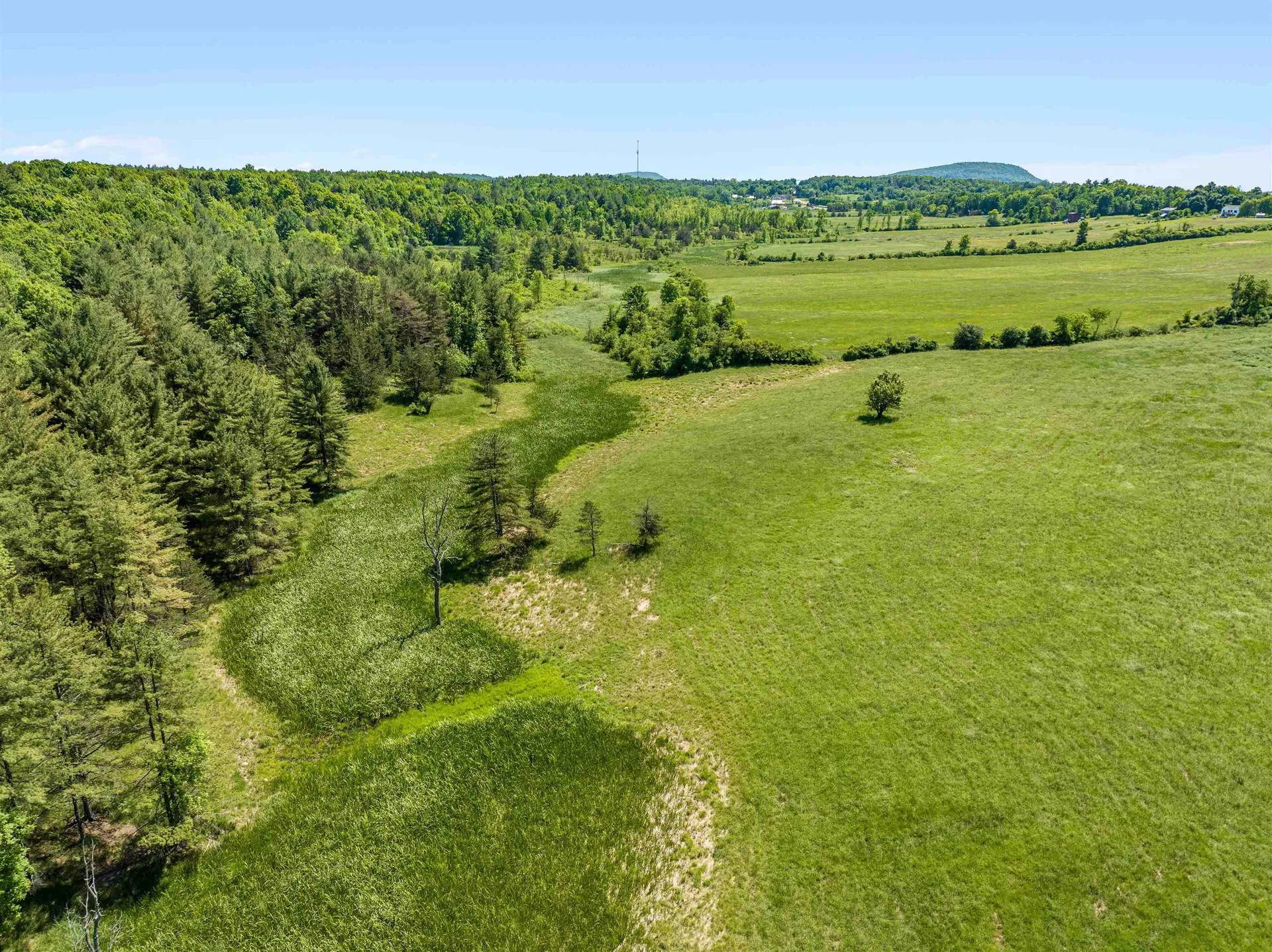 1555 Spear Street Charlotte VT 05445