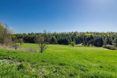 1555 Spear Street Charlotte VT 05445