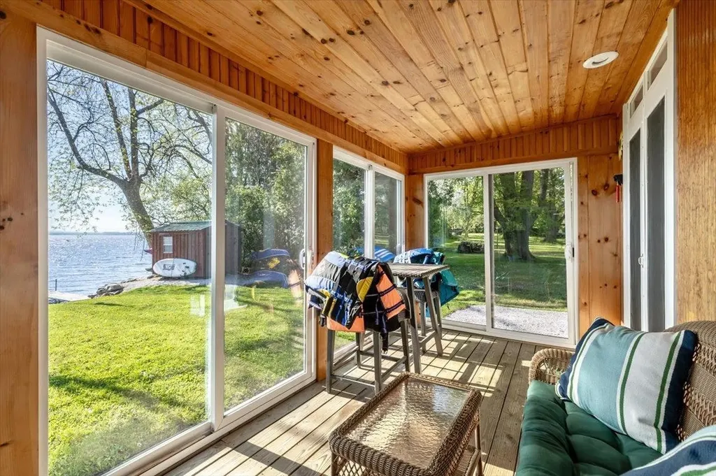 39 Bourdeau Lane North Alburgh VT 05440