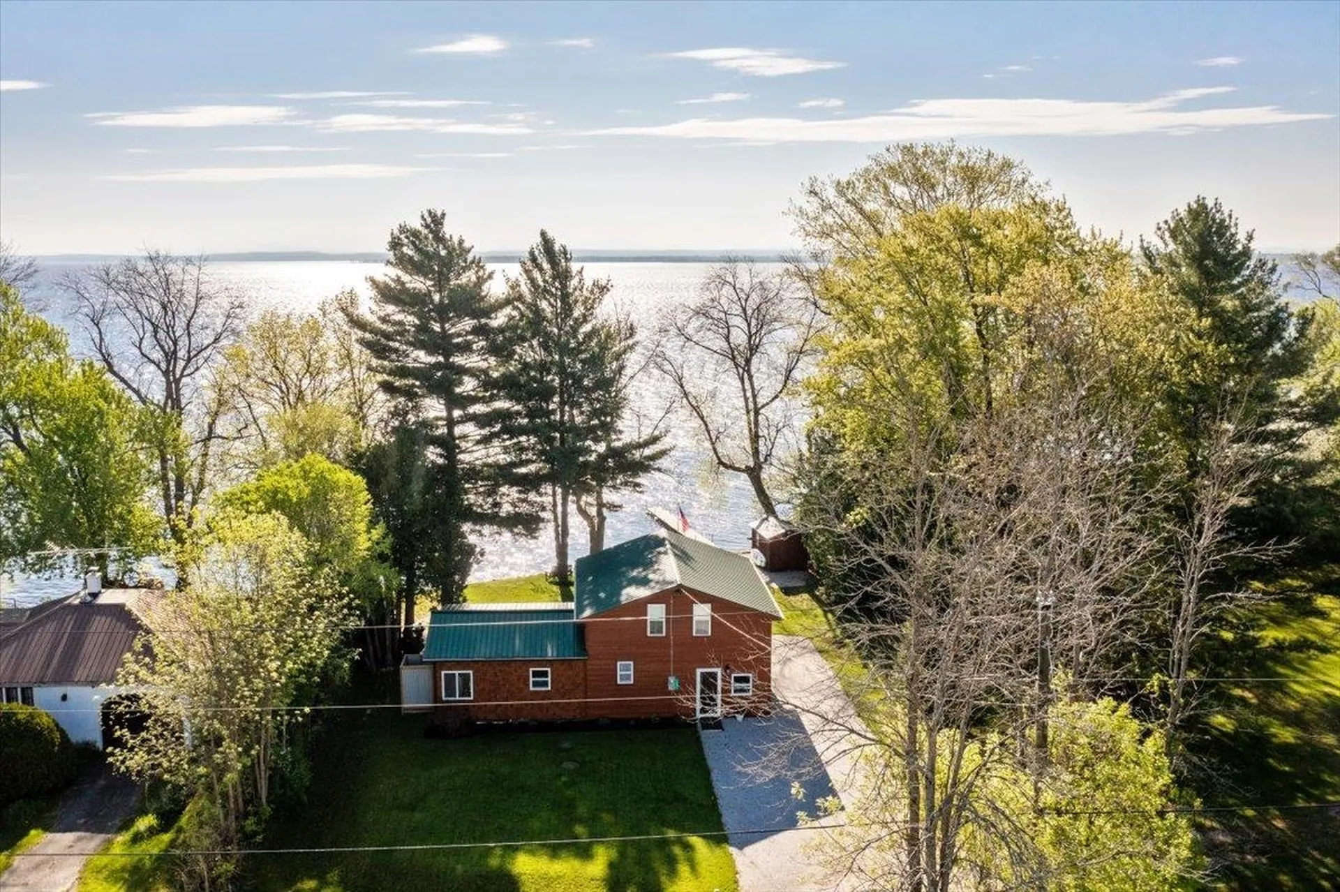 39 Bourdeau Lane North Alburgh VT 05440