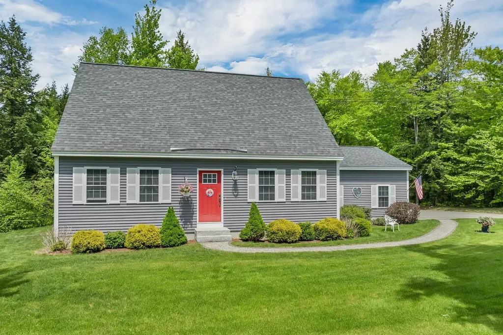 47 Ridge Road Alton NH 03809