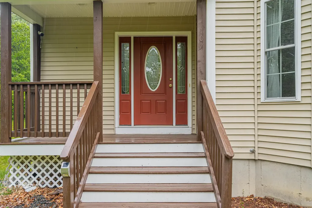107 Naticook Road Merrimack NH 03054