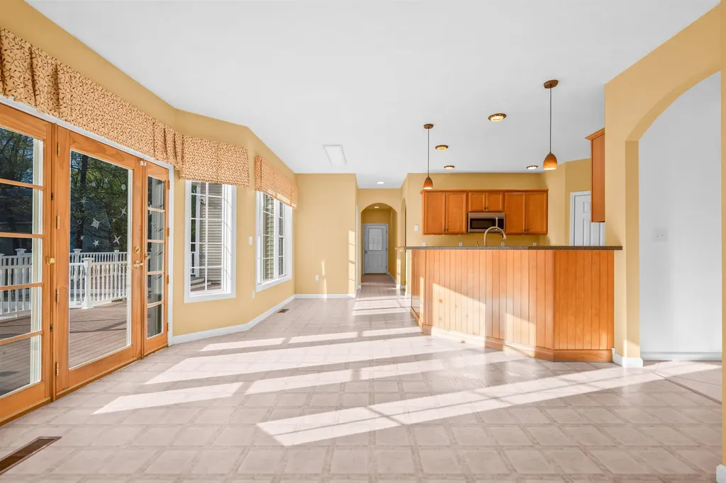 107 Naticook Road Merrimack NH 03054