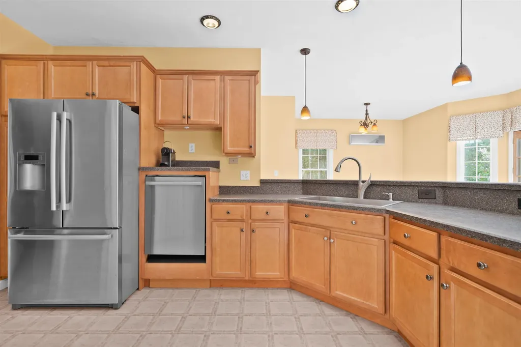 107 Naticook Road Merrimack NH 03054