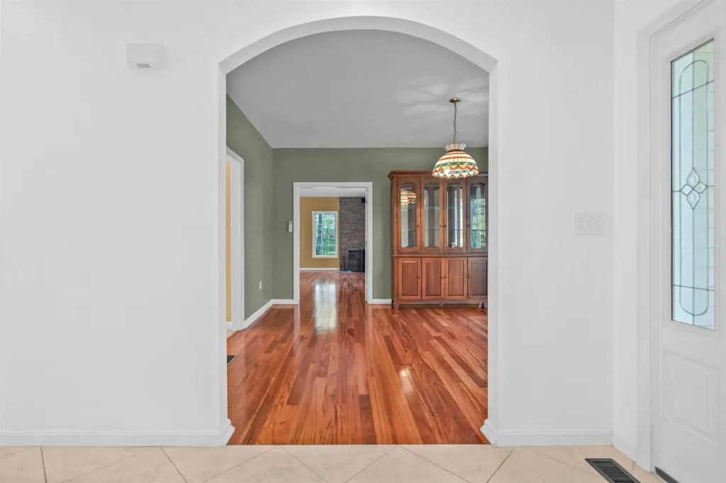 107 Naticook Road Merrimack NH 03054
