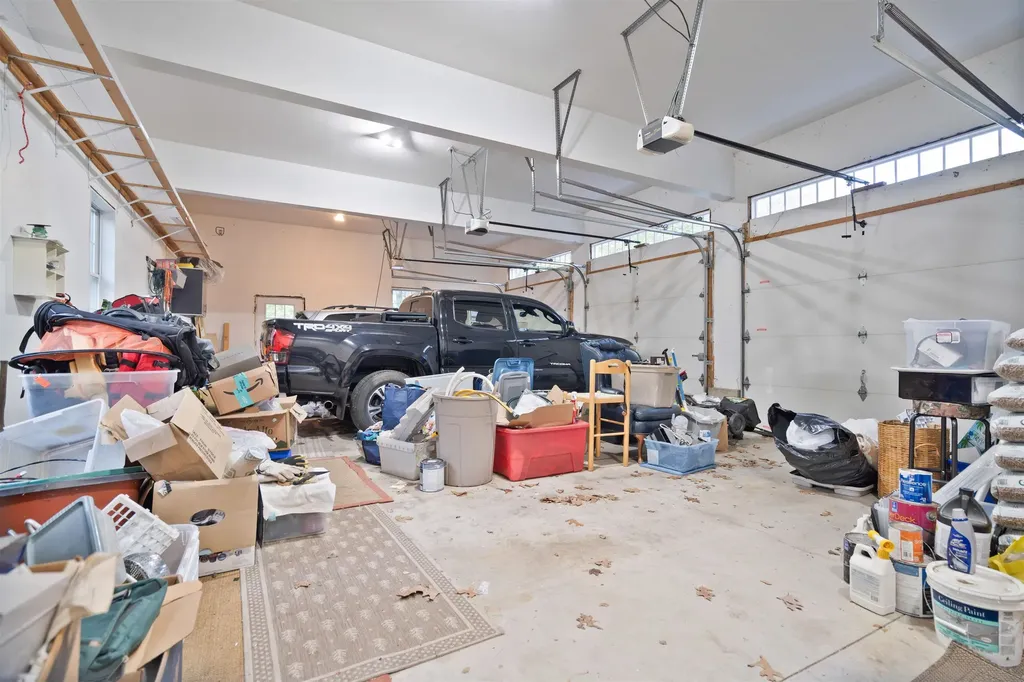 107 Naticook Road Merrimack NH 03054