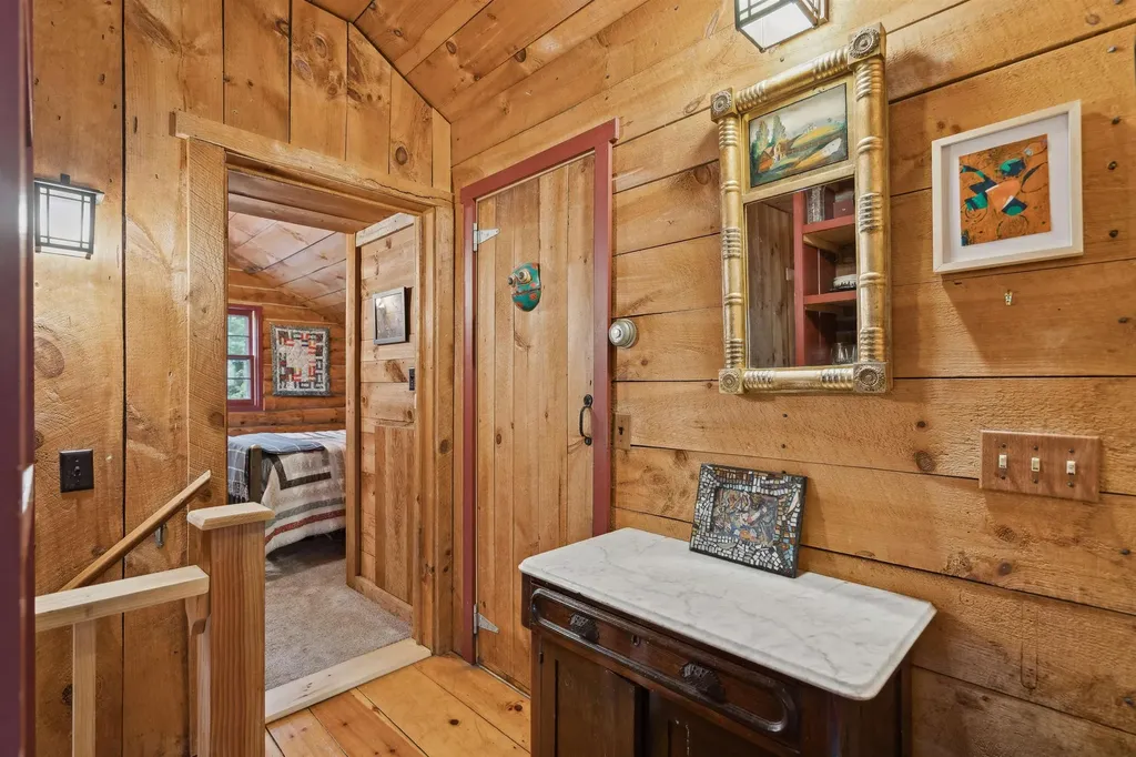 3450 North Perry Road Barnard VT 05031