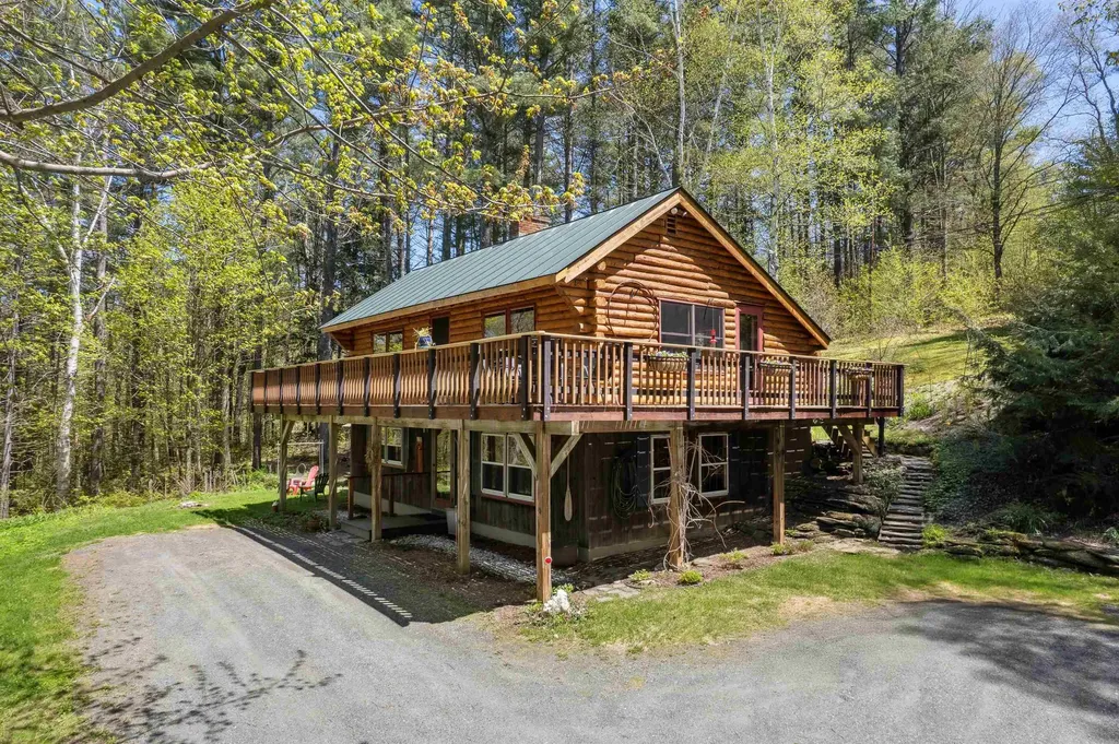 3450 North Perry Road Barnard VT 05031