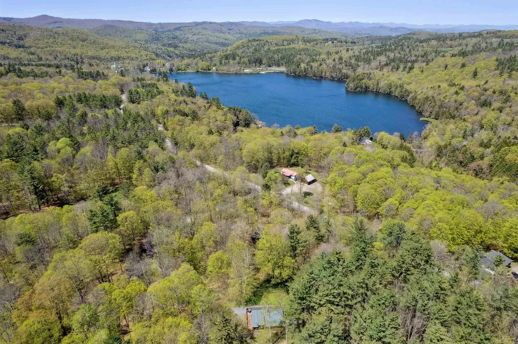 3450 North Perry Road Barnard VT 05031